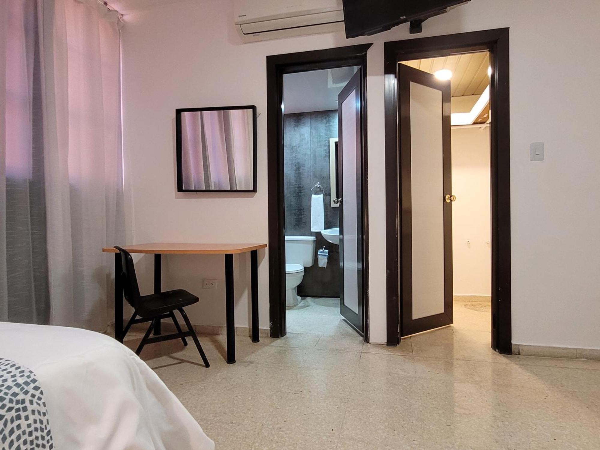 Drake Piantini Santo Domingo Aparthotel Luaran gambar